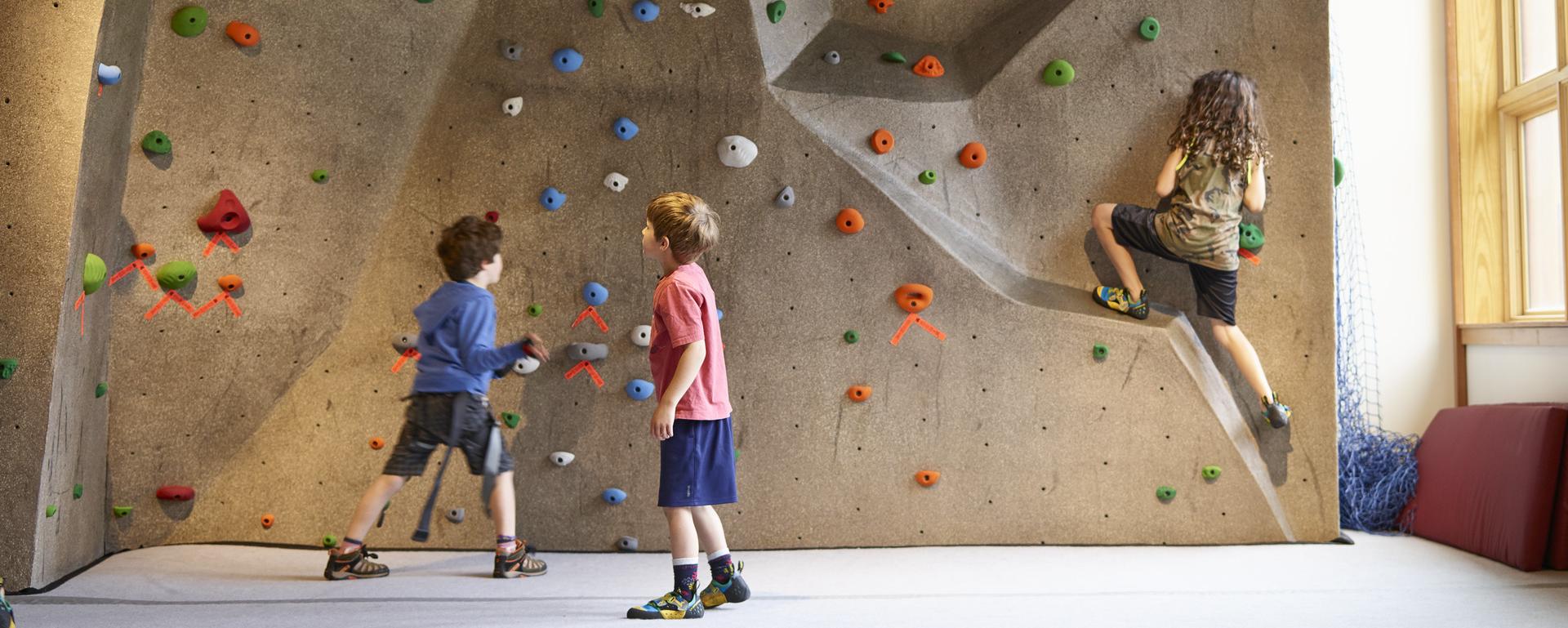 Rock Climbing in White Rocks, South Central PA